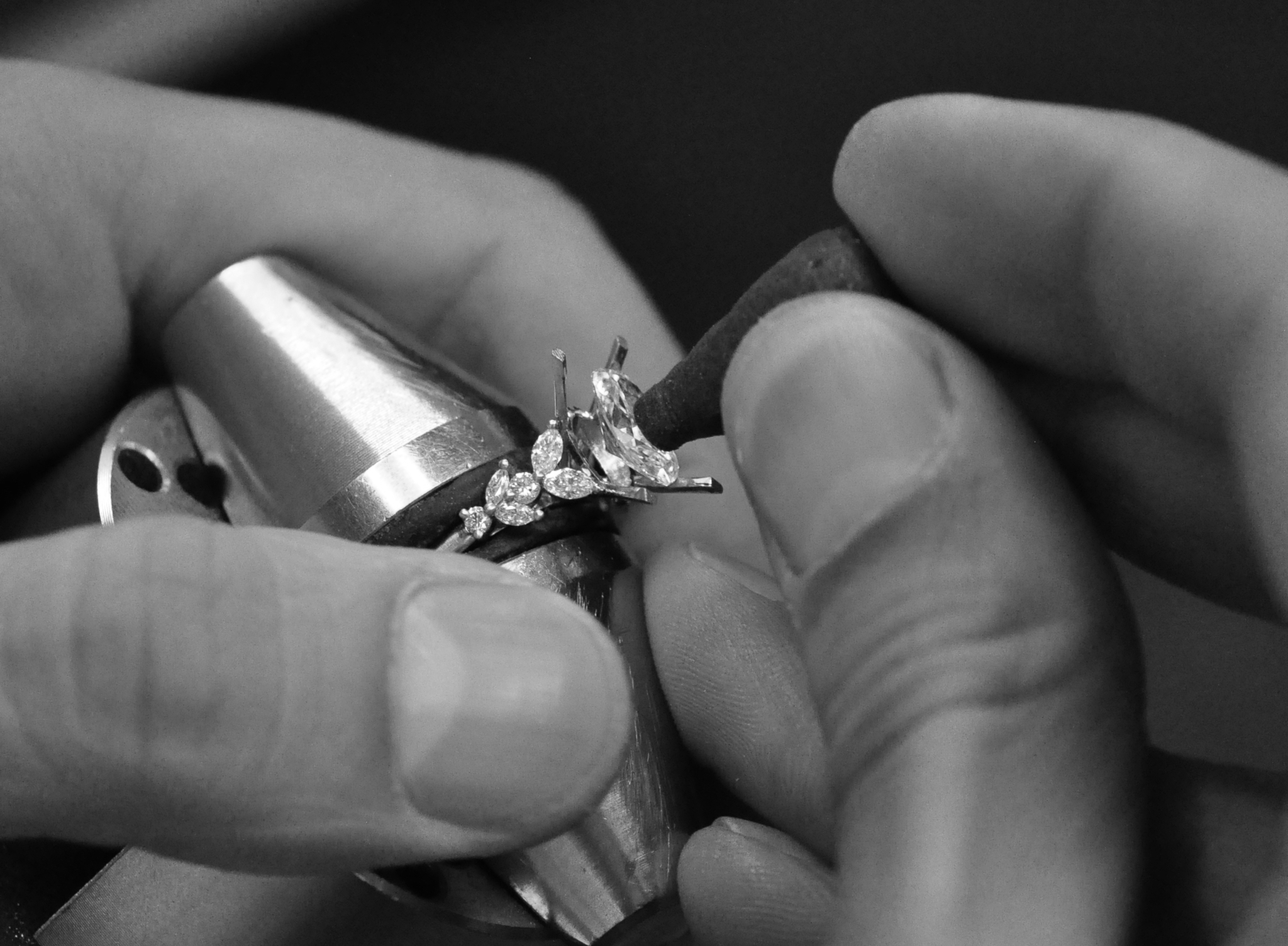 Setting stones in a Blackacre ring
