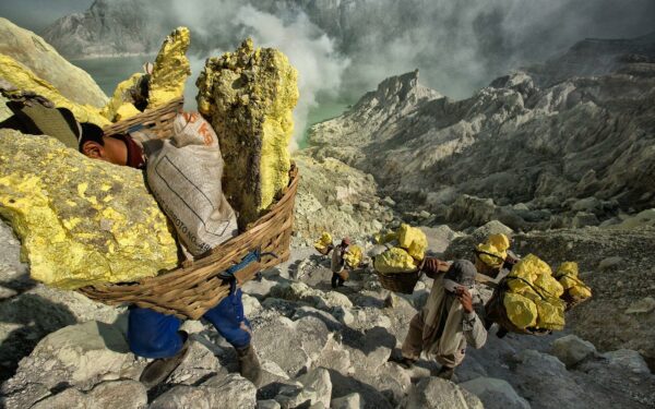 Sulphur porter