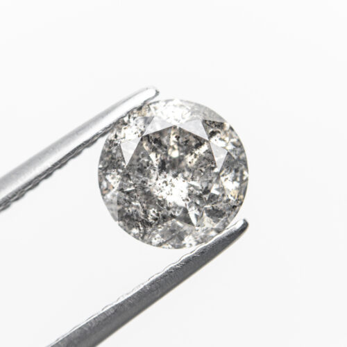 Included Salt and Pepper Diamond