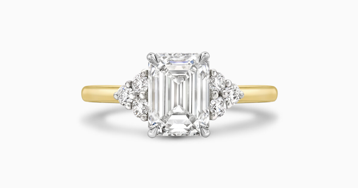 Small emerald hotsell cut ring